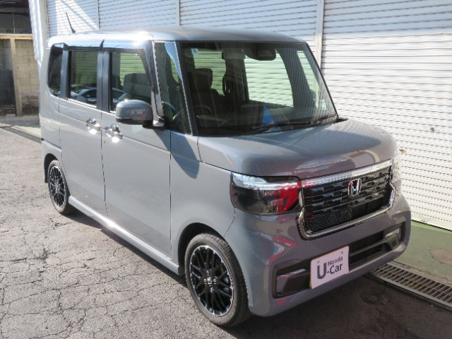 N-BOXカスタムターボ コーディネートスタイル モノトーン