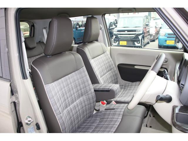 アルトラパンLC ハイブリッド X 4WD