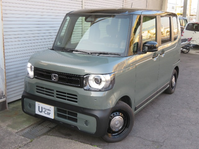 N-BOXジョイ 2トーン