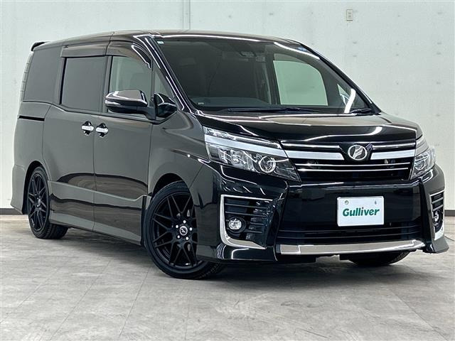 ヴォクシー2.0 ZS 煌II 4WD