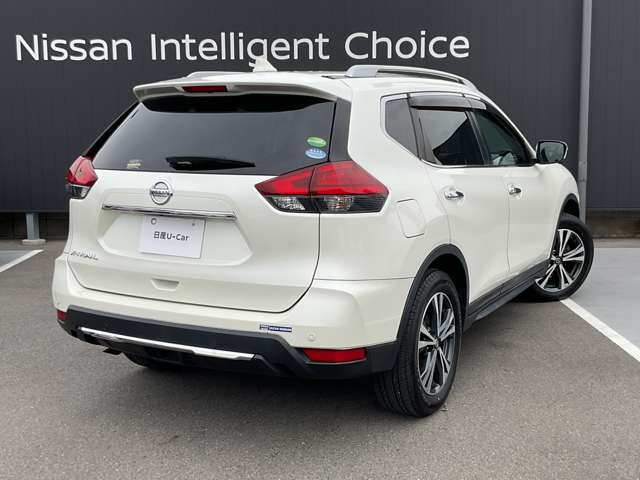 エクストレイル2.0 20Xi