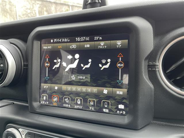 ラングラーアンリミテッド サハラ 4WD