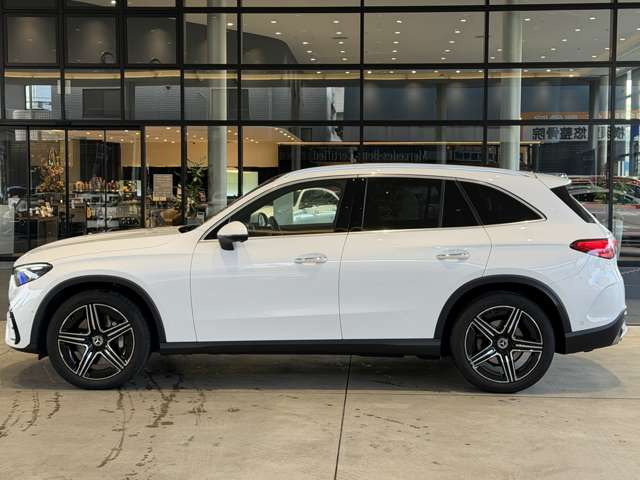 GLC220d 4マチック (ISG) AMGラインパッケージ  4WD