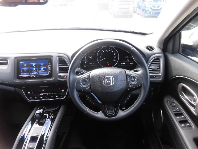 ヴェゼル1.5 ハイブリッド Z ホンダセンシング