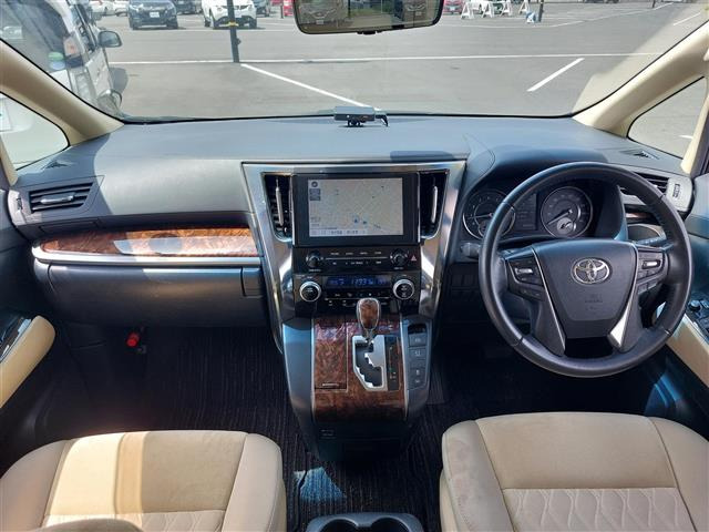 アルファード2.5 X