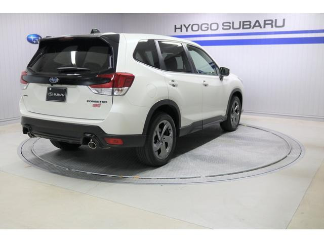 フォレスター1.8 STI スポーツ 4WD