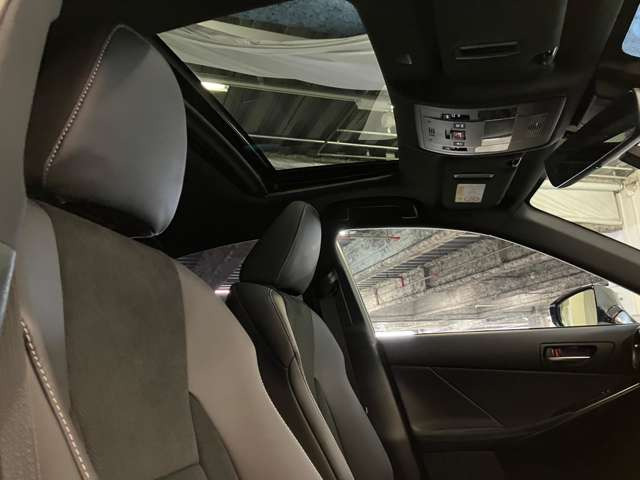 IS500 Fスポーツ パフォーマンス