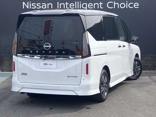 セレナ1.4 e-POWER ハイウェイスターV