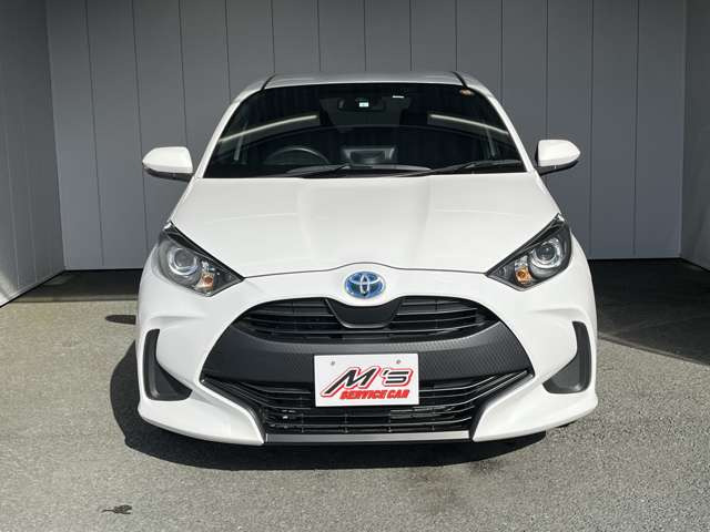 ヤリス1.5 ハイブリッド X E-Four 4WD