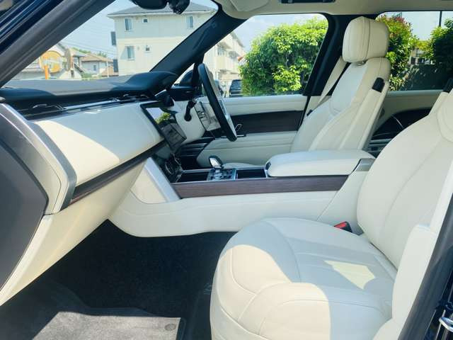 レンジローバーHSE 3.0L D300 スタンダードホイールベース ディーゼル 4WD