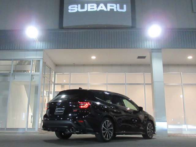 レヴォーグ1.8 STI スポーツ EX 4WD