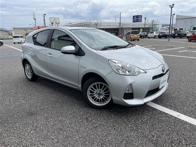 アクア1.5 G ブラックソフトレザーセレクション