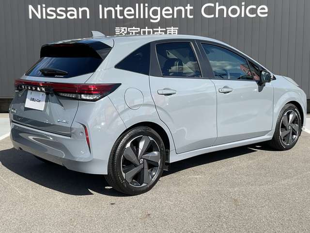 ノートオーラ1.2 G レザーエディション