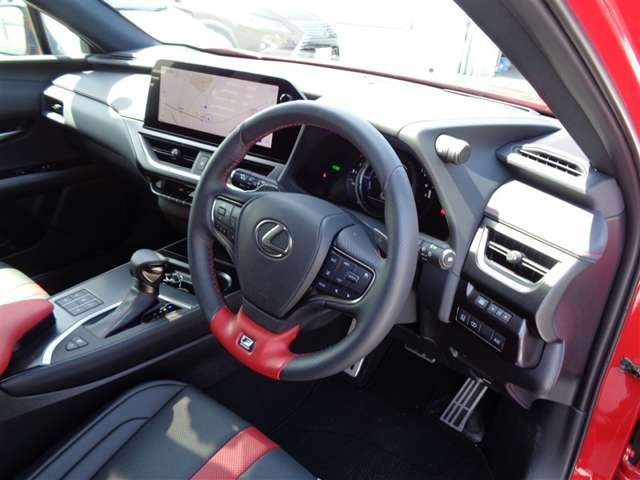 UX250h Fスポーツ エモーショナル エクスプローラー