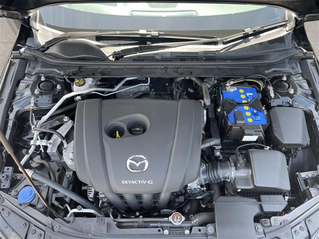 MAZDA3ファストバック2.0 20S バーガンディ セレクション