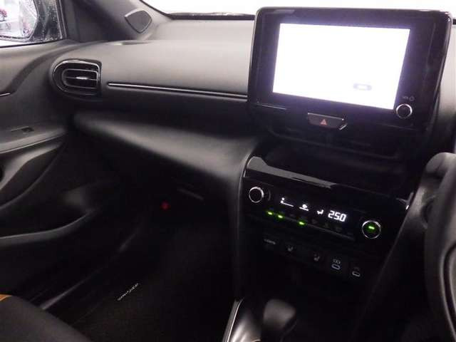 ヤリスクロス1.5 ハイブリッド Z