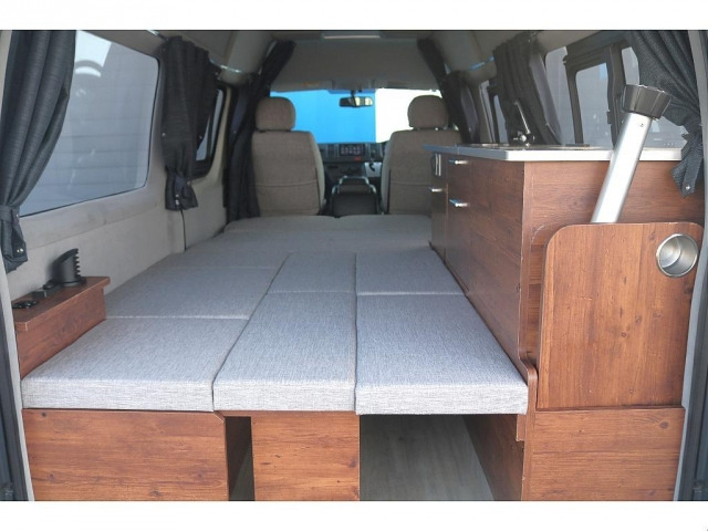 ハイエースバン2.8 DX ロング GLパッケージ ハイルーフ ディーゼル 4WD