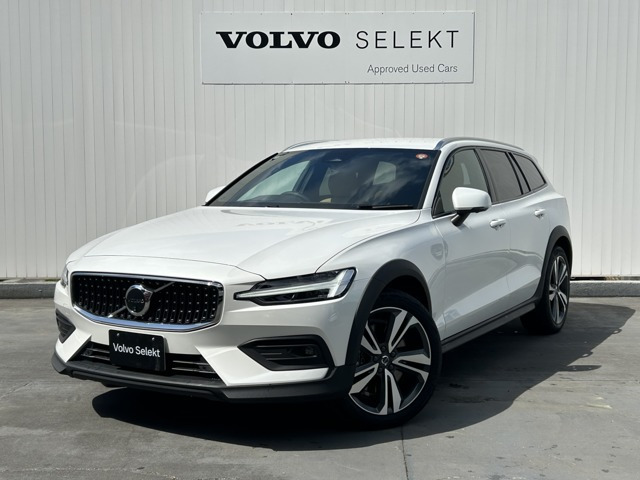 V60クロスカントリーウルトラ B5 AWD 4WD