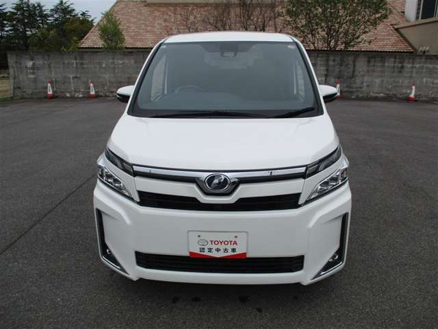 ヴォクシー2.0 V 4WD