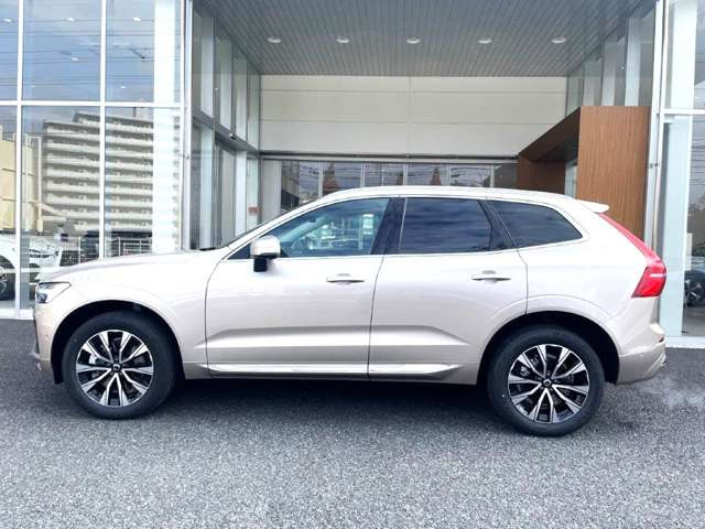 XC60ウルトラ B5 AWD 4WD