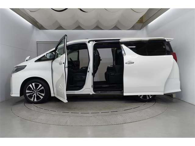 アルファード2.5 S Cパッケージ