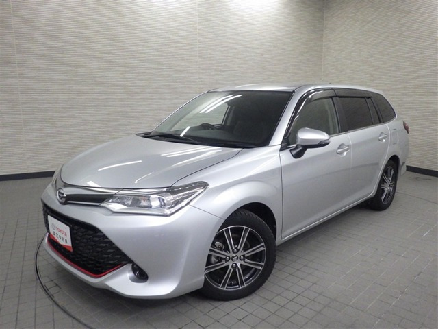 カローラフィールダー1.5 G +Red