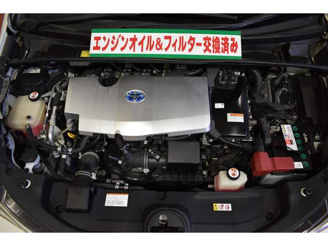 プリウス1.8 A E-Four 4WD