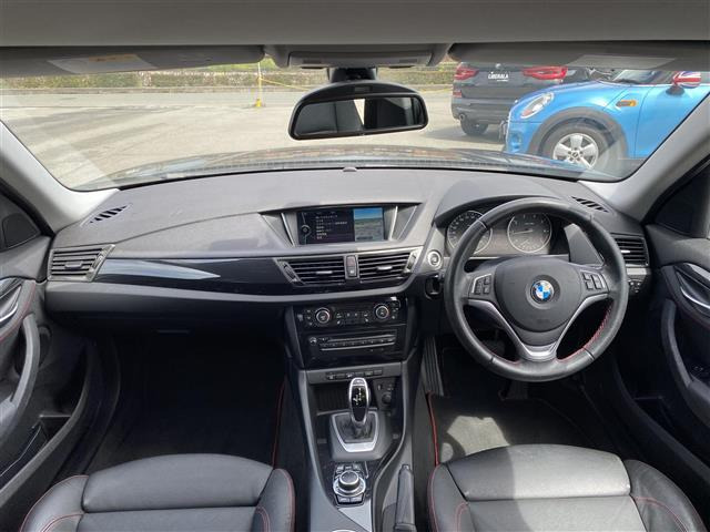 X1xドライブ 20i スポーツ 4WD