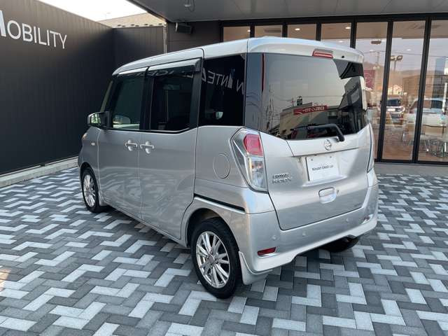 デイズルークスX 助手席スライドアップシート 4WD