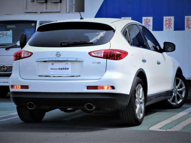 スカイラインクロスオーバー3.7 370GT