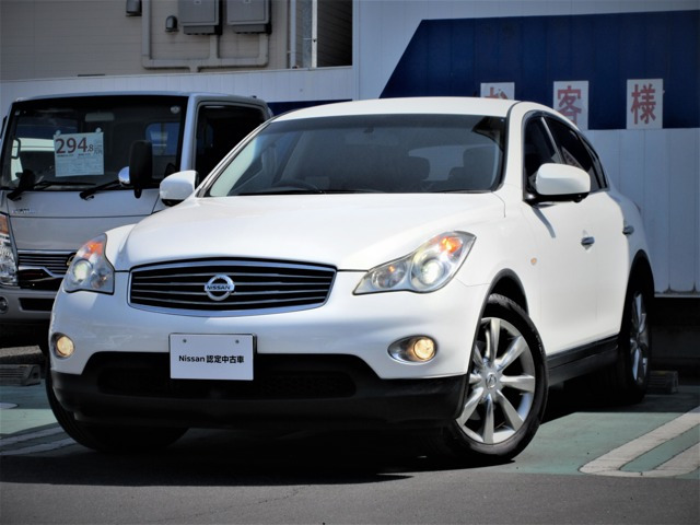 スカイラインクロスオーバー3.7 370GT