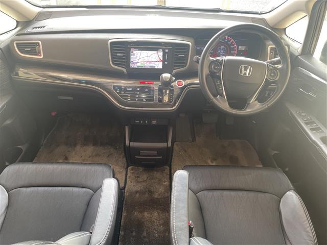 オデッセイ2.4 アブソルート