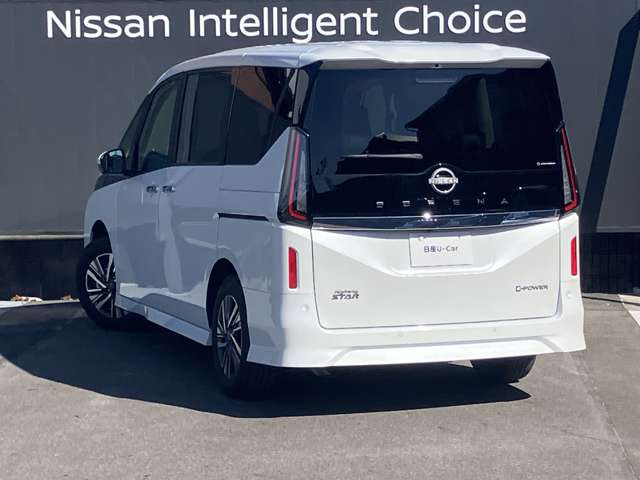 セレナ1.4 e-POWER ハイウェイスターV