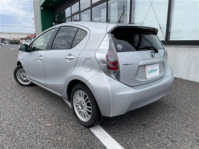 アクア1.5 G ブラックソフトレザーセレクション