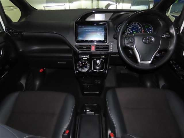 ノア1.8 ハイブリッド Si W×B II