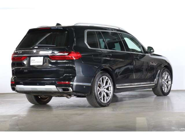 X7xドライブ 40d デザイン ピュアエクセレンス 4WD
