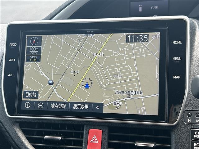 ヴォクシー1.8 ハイブリッド ZS 煌III