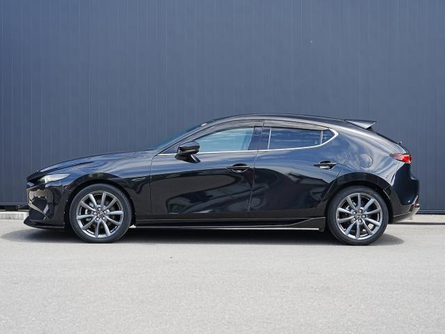 MAZDA3ファストバック1.8 XD バーガンディ セレクション