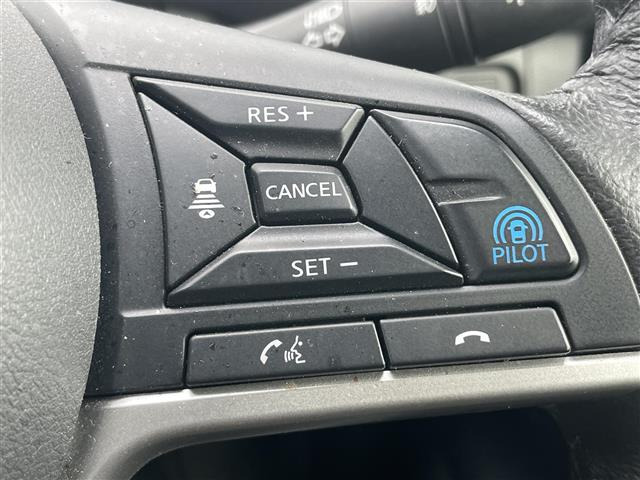 セレナ1.2 e-POWER ハイウェイスターV