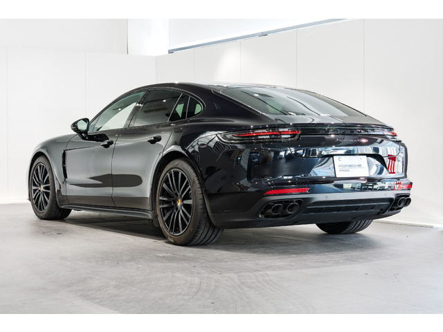 パナメーラGTS PDK 4WD