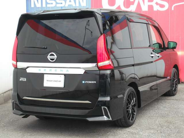 セレナ1.2 e-POWER ハイウェイスターV