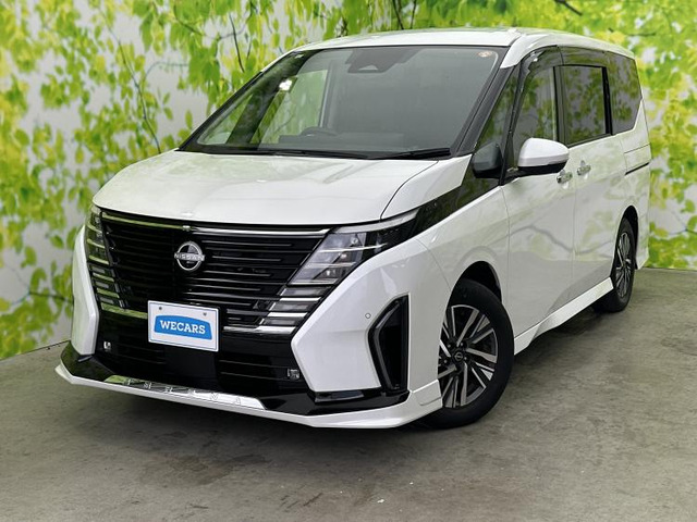 セレナ1.4 e-POWER ハイウェイスターV