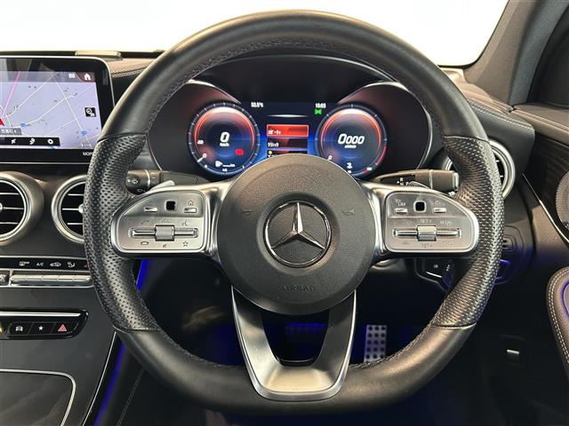 GLCクーペ220d 4マチック AMGライン 4WD