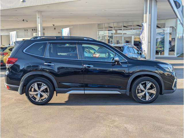 フォレスター2.0 アドバンス 4WD