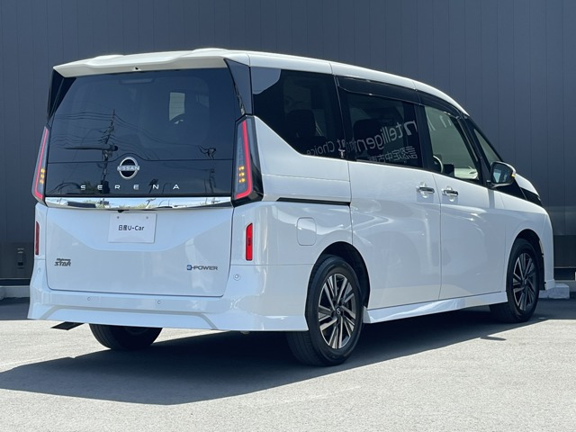 セレナ1.4 e-POWER ハイウェイスターV