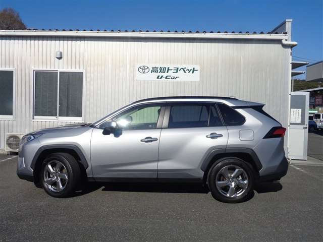 RAV42.5 ハイブリッド G E-Four 4WD