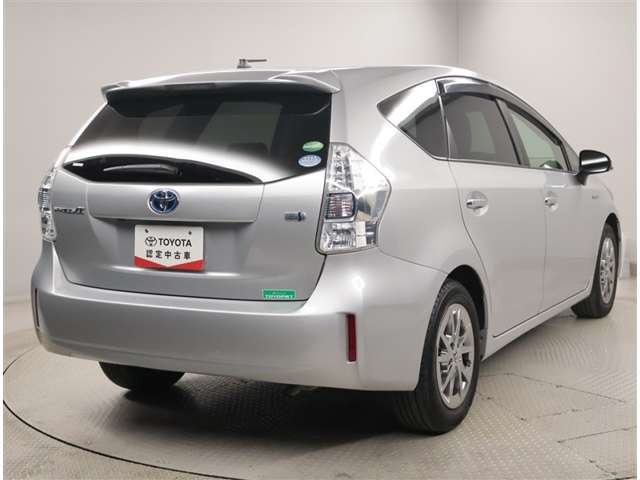 プリウスα1.8 G チューンブラック