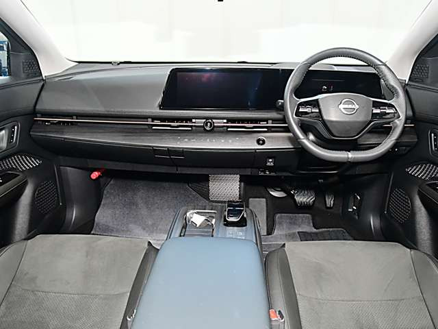 アリアB9 e-4ORCE 4WD