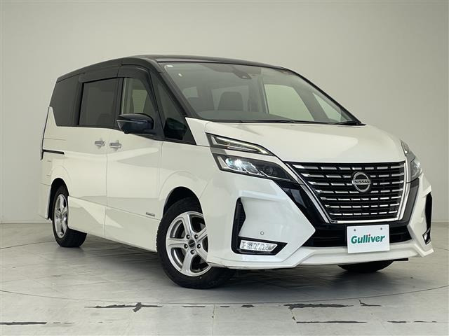 セレナ2.0 ハイウェイスターV マルチベッド