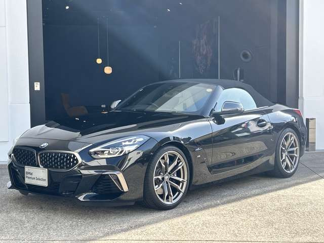 Z4M40i